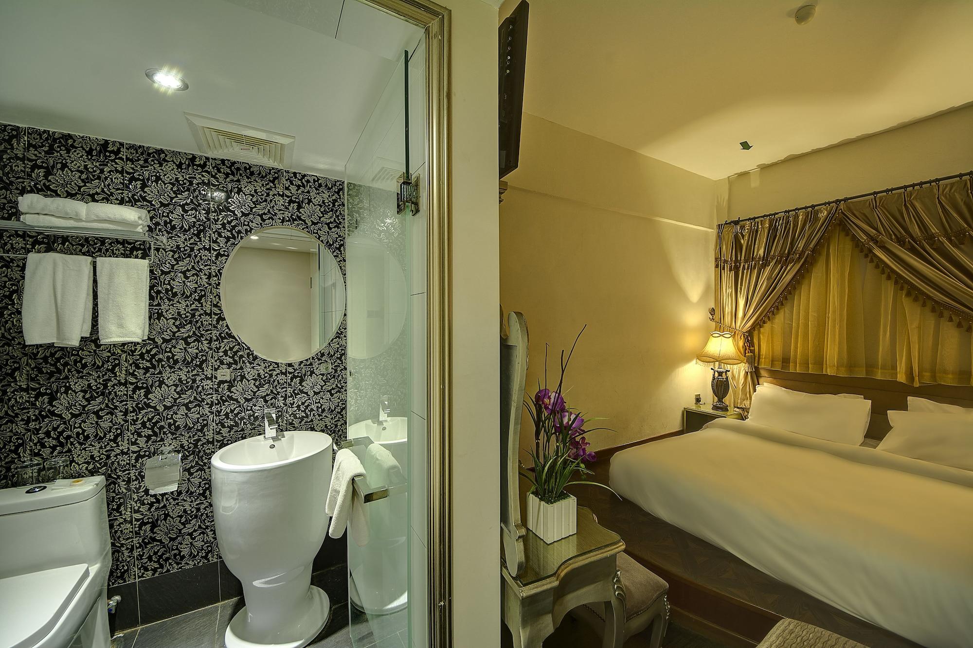 Hotel Arenaa Batik Boutique à Kuantan Extérieur photo